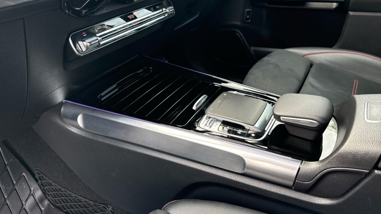 Mercedes-Benz GLB 220d 4Matic AMG Line Premium 5dr 8G-Tronic Diesel Estate